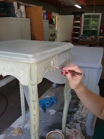 Distressing shabby chic table